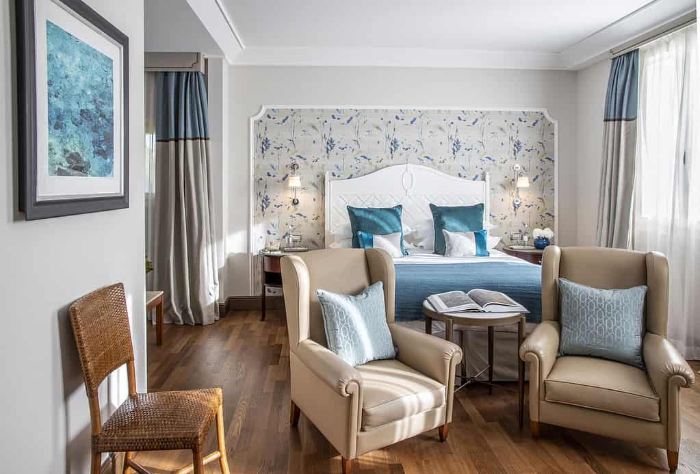 Junior Suite (2)_press_HR